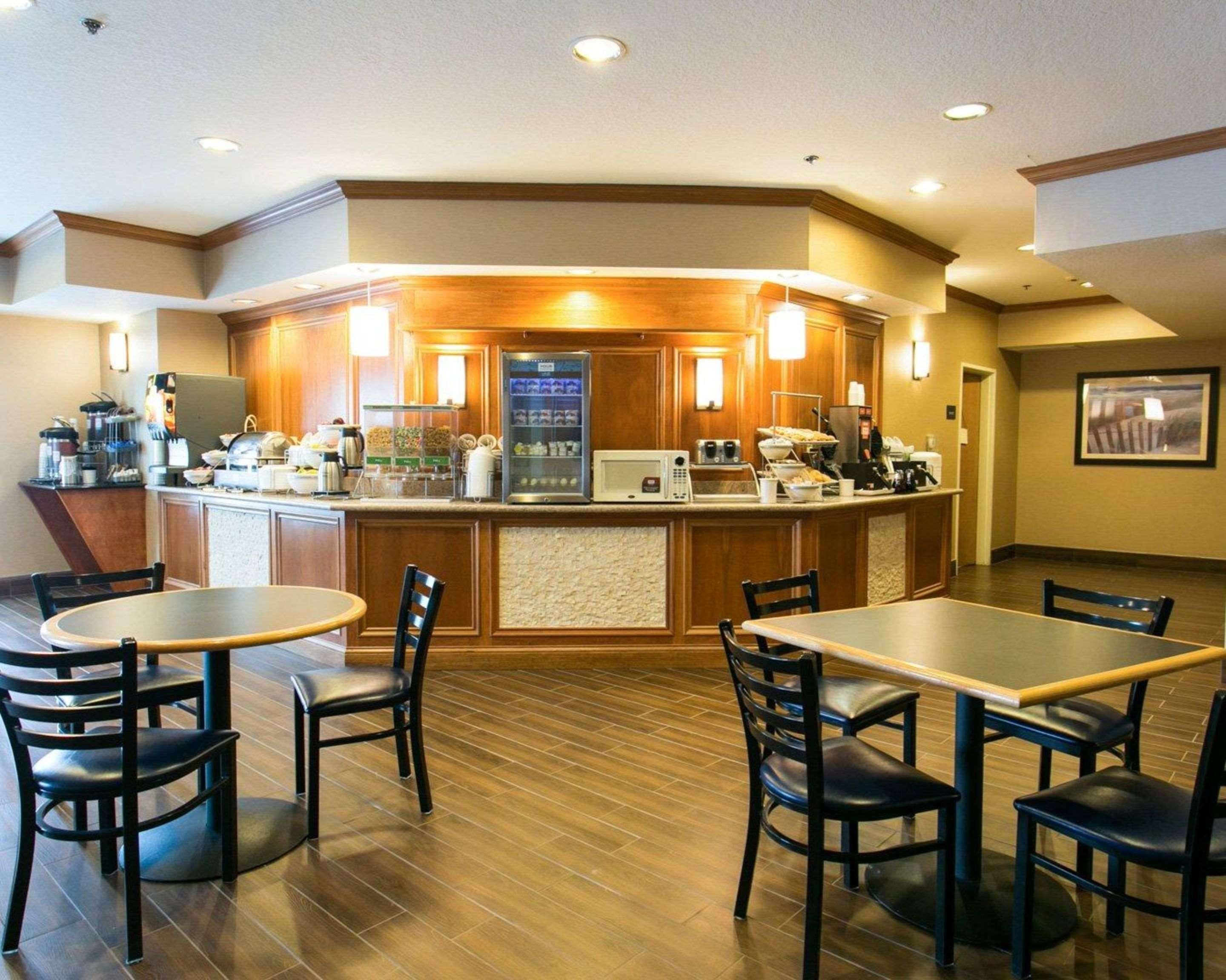 Comfort Suites Benton Harbor - St Joseph Extérieur photo